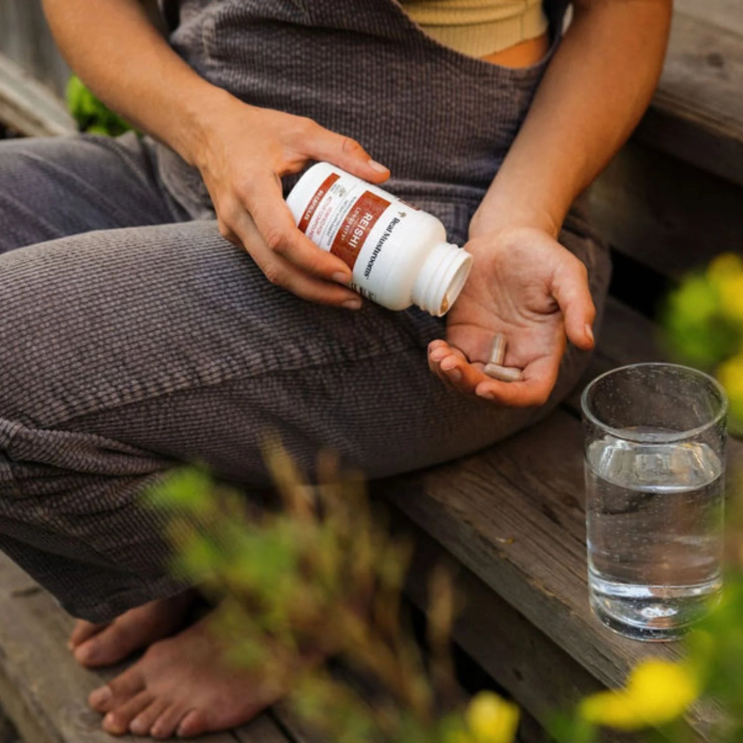 Real Mushrooms Reishi - 90 & 200 Capsule Bottles